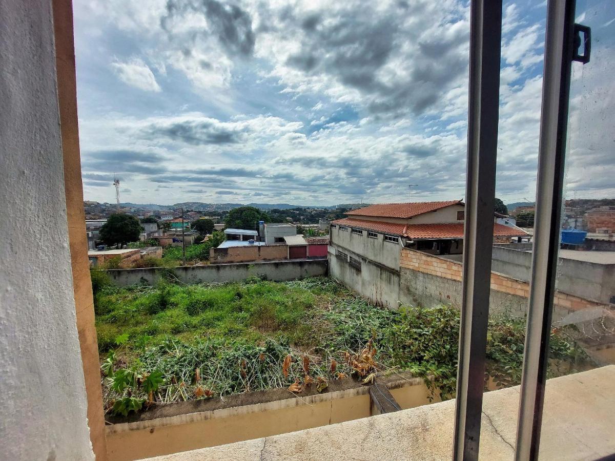 Casa Completa E Aconchegante Em Ribeirão das Neves Esterno foto
