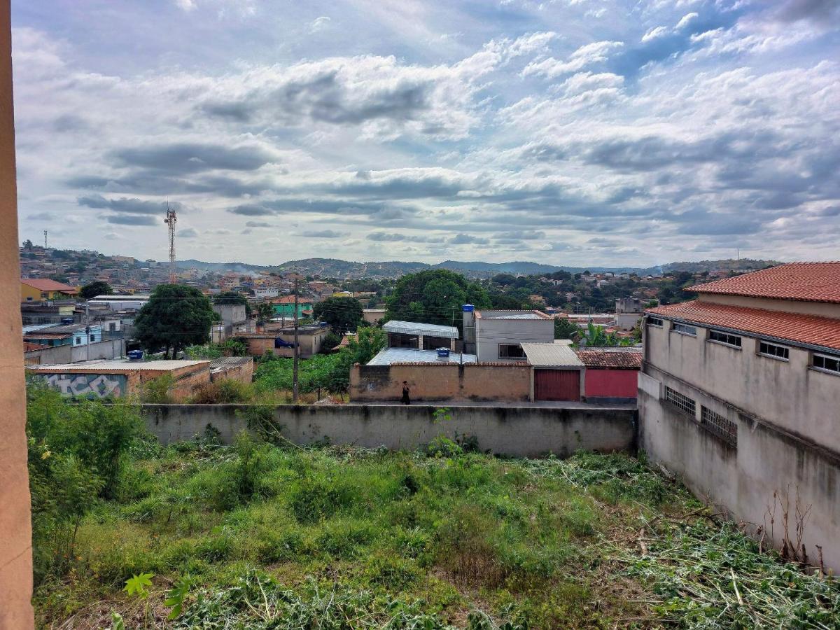 Casa Completa E Aconchegante Em Ribeirão das Neves Esterno foto